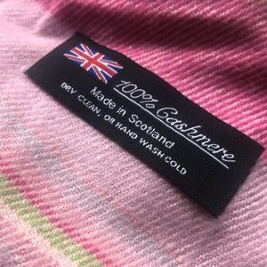 Cashmere scarf